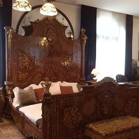 Regina Artdeco