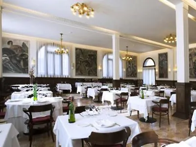Regina Artdeco 4*